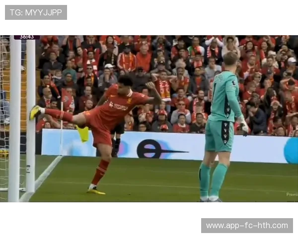 利物浦门将神扑后长传转换为进攻机会破门