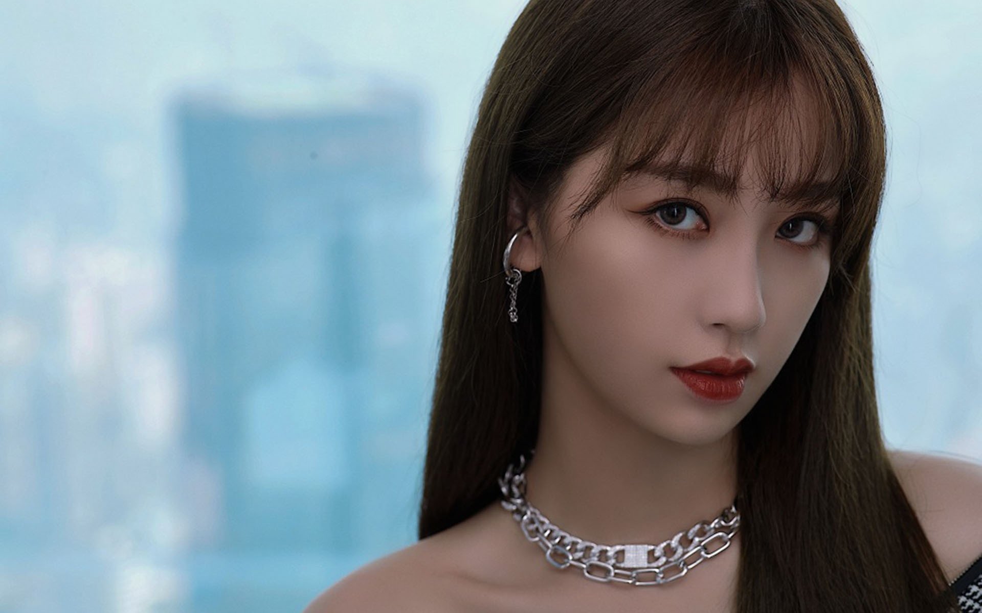 华体会登录入口-北大教授晒“高强度”时间表，网友质疑“代劳”现象